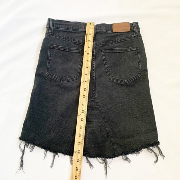 Madewell distressed black raw hem button fly 9" high-rise skinny skirt - 27 - Picture 10 of 10